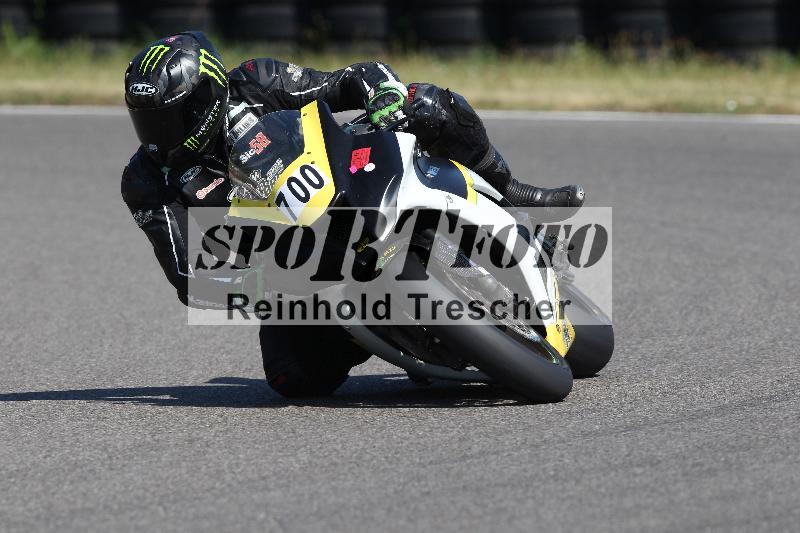 Archiv-2022/25 16.06.2022 TZ Motorsport ADR/Gruppe rot/700